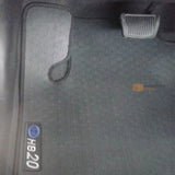 Jogo tapete borracha Hyundai Hb20 hatch com traseiro inteiriço
